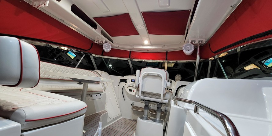 Glacier bay isle runner blue hull 2670