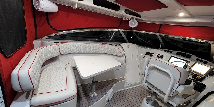 Glacier bay isle runner blue hull 2670