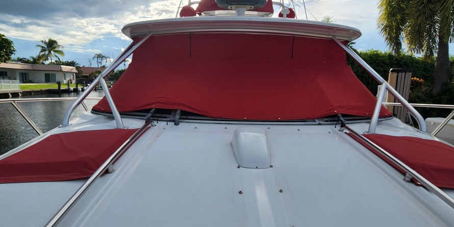 Glacier bay isle runner blue hull 2670