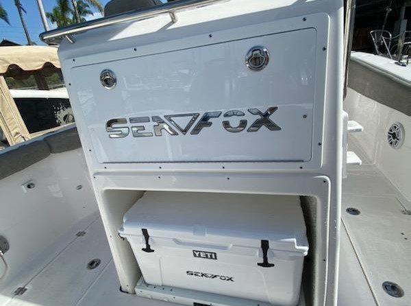 288 Sea Fox Commander