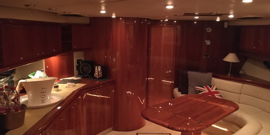 Sunseeker Predator 60