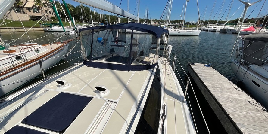 Marlow-Hunter 37