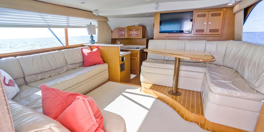 Riviera 43 Open Flybridge