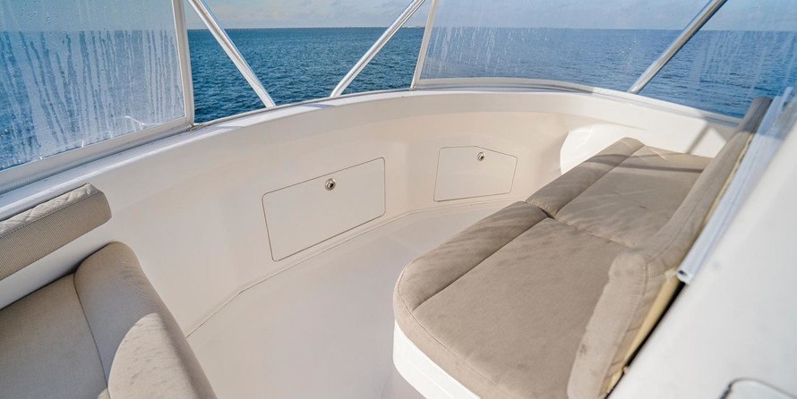 Riviera 43 Open Flybridge