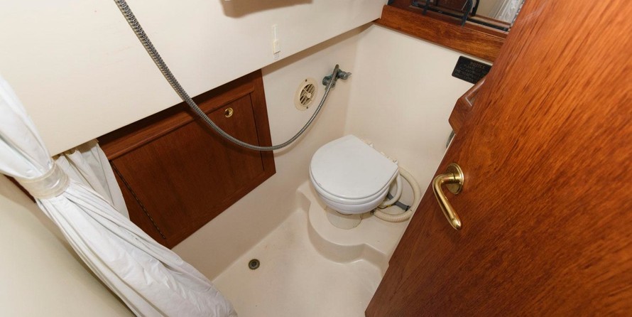 Southerly Vancouver 34 Pilot