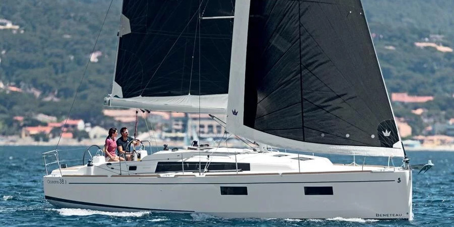 Beneteau Oceanis 38.1