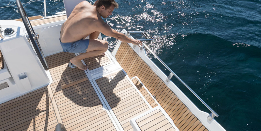 Beneteau Oceanis 38.1