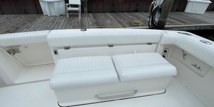 Tiara 3500 open hardtop