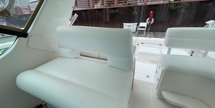 Tiara 3500 open hardtop