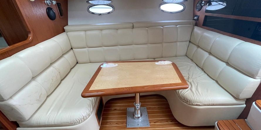 Tiara 3500 open hardtop