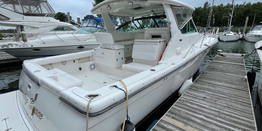 Tiara 3500 open hardtop