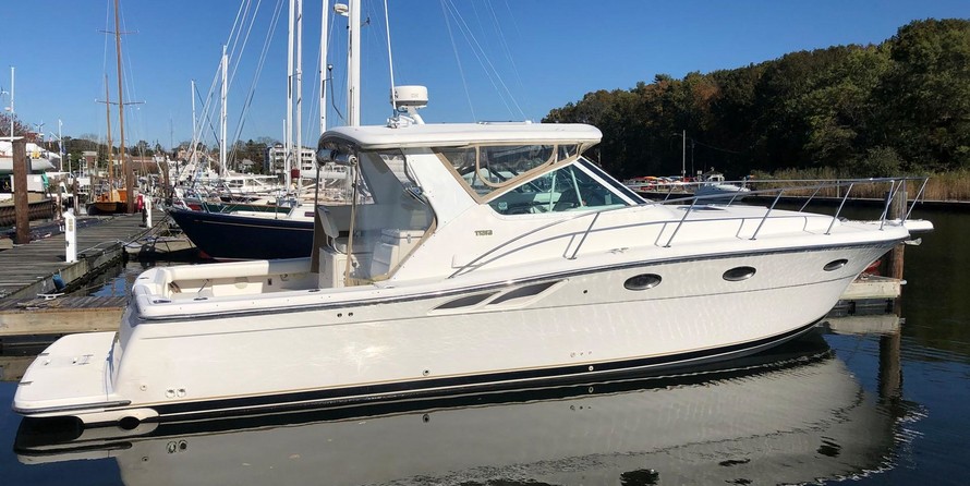 Tiara 3500 open hardtop