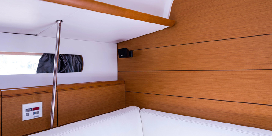 Jeanneau Sun Odyssey 469