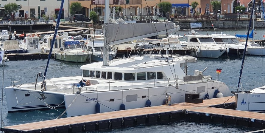 Lagoon 500