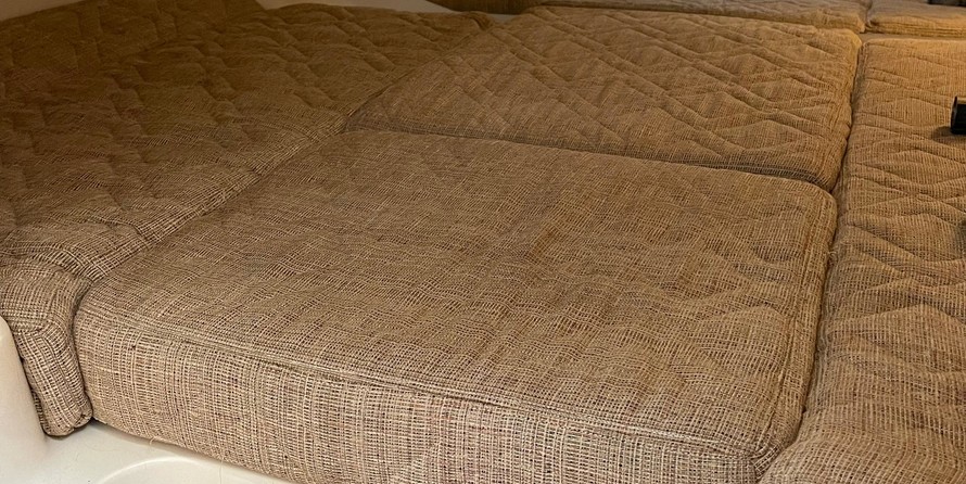 Grady-White Express 330