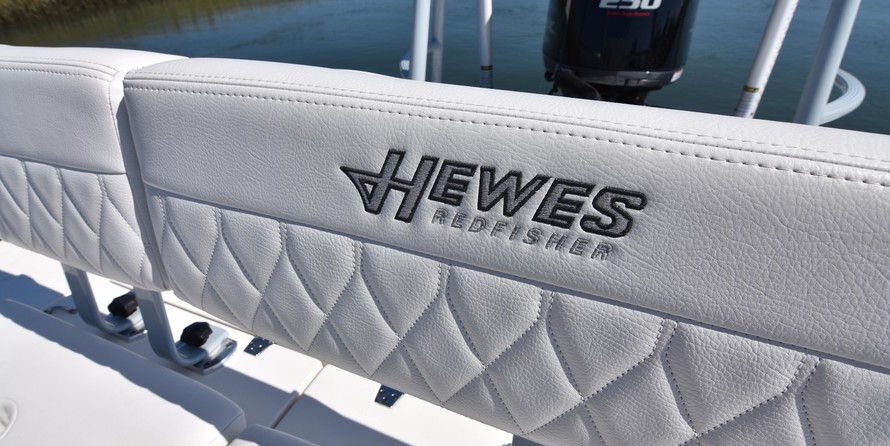 Hewes 16.9 redfisher