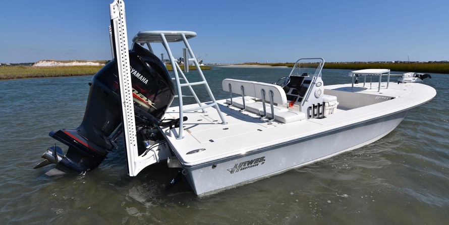 Hewes 16.9 redfisher