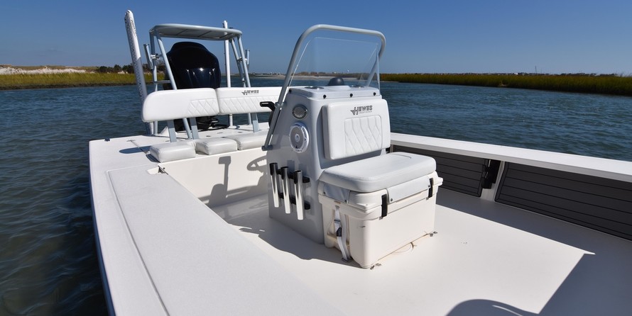 Hewes 16.9 redfisher