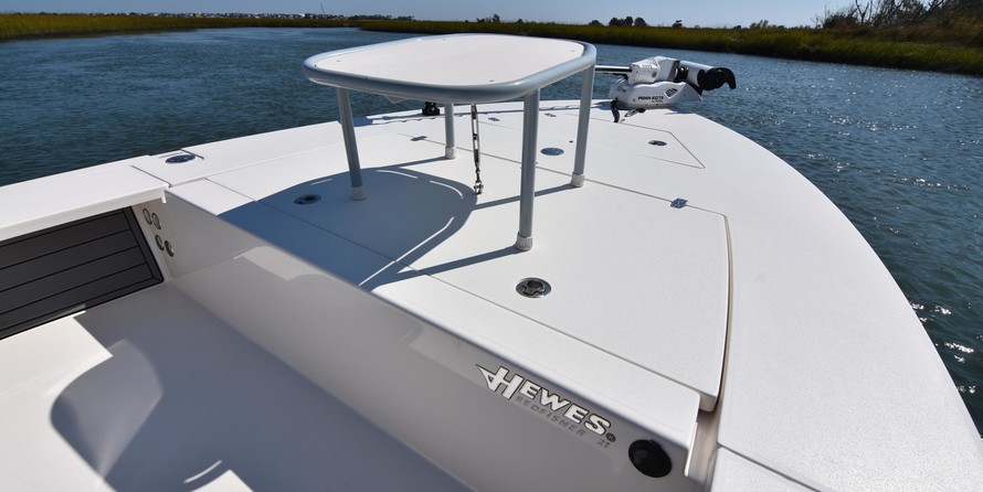 Hewes 16.9 redfisher