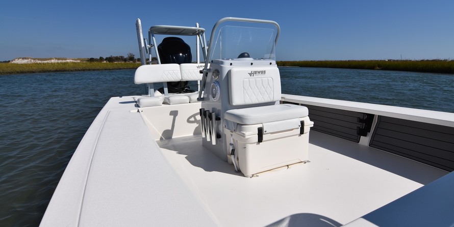 Hewes 16.9 redfisher