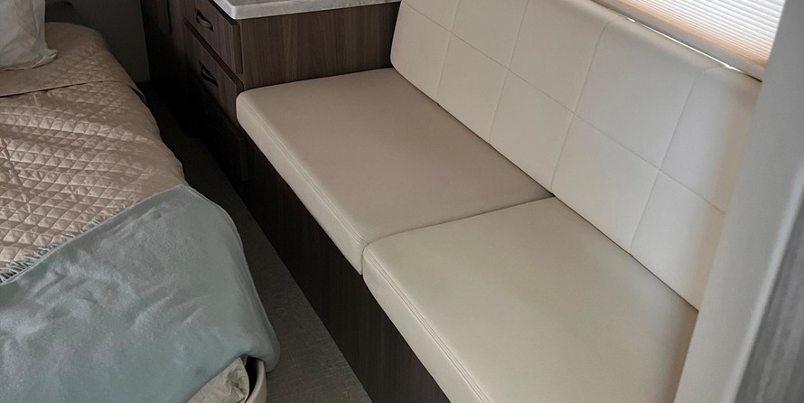 Regal 42 Grande Coupe