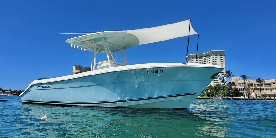 Cobia 217 center console