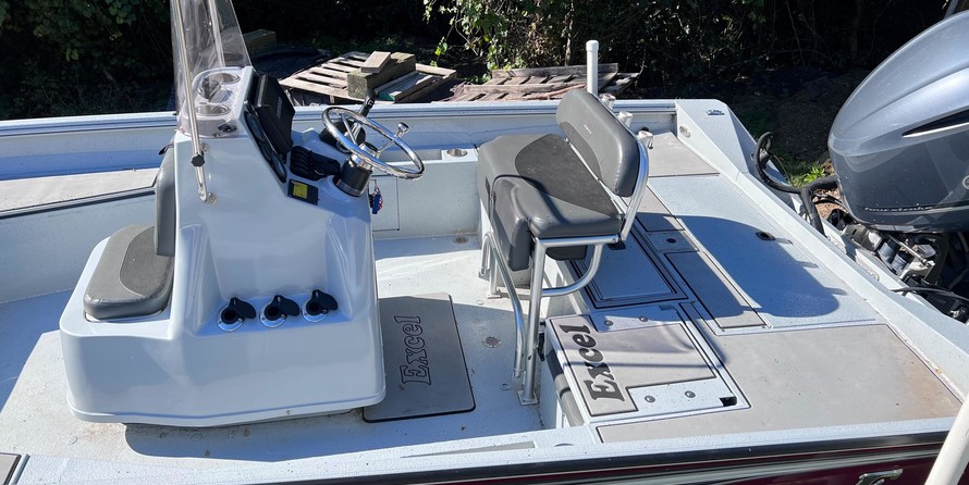 Excel Bay Pro 230