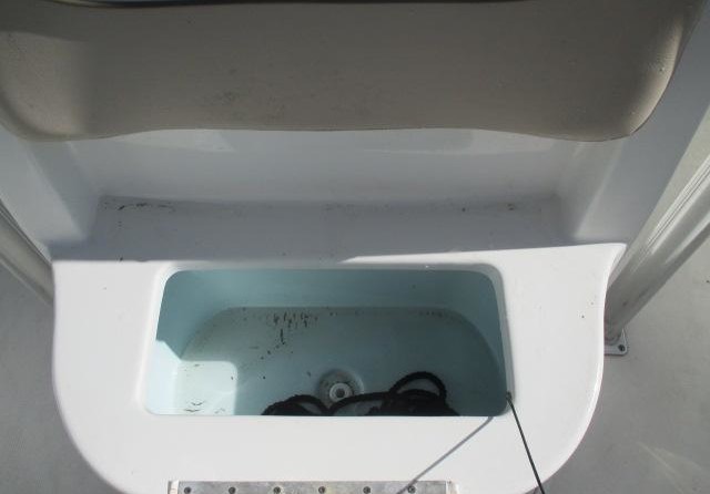 Sea Ray hunt ultra 211