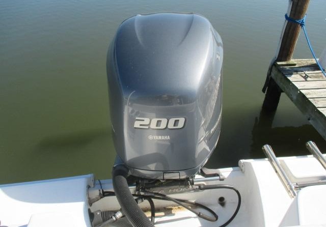 Sea Ray hunt ultra 211