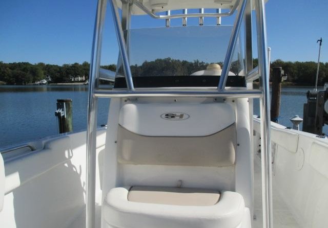 Sea Ray hunt ultra 211