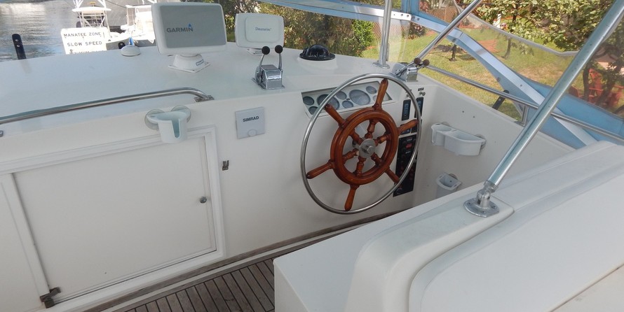 Grand Banks Motor Yacht