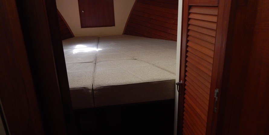 Grand Banks Motor Yacht