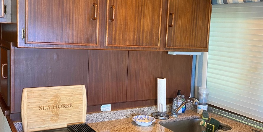 Hatteras 77 Convertible