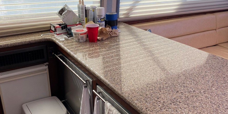 Hatteras 77 Convertible