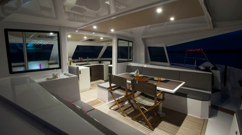 Nautitech 40 Open - 4 + 2 cab.