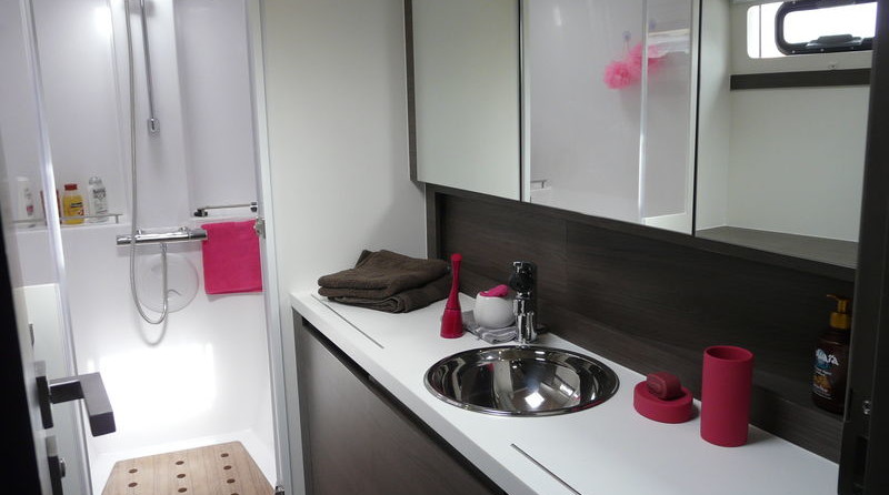 Nautitech 40 Open - 4 + 2 cab.