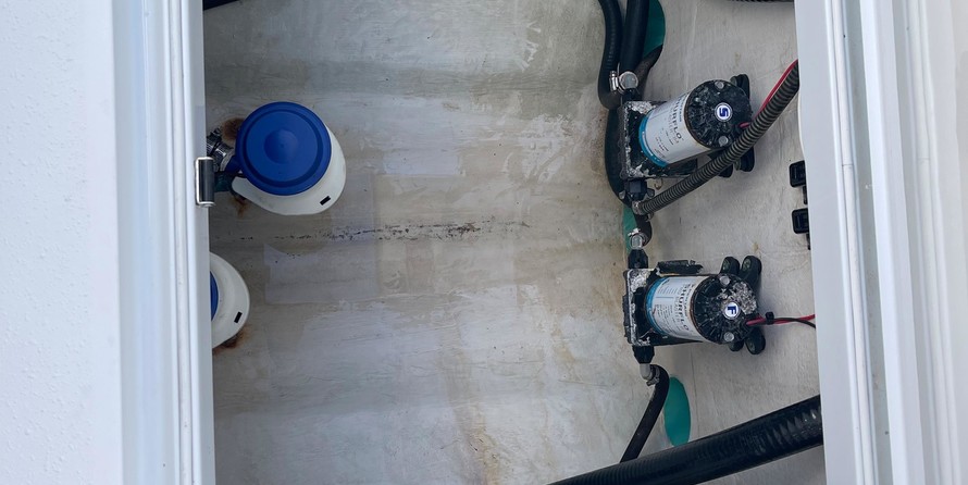 Yellowfin 32 offshore