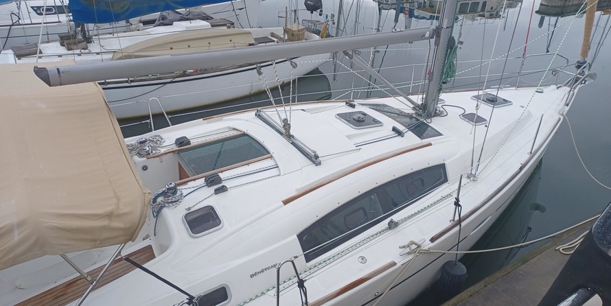 Beneteau Oceanis 40