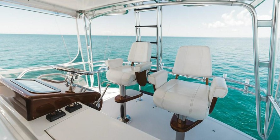 Hatteras 77 Convertible