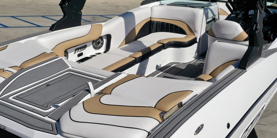 MB Sports Tomcat F22