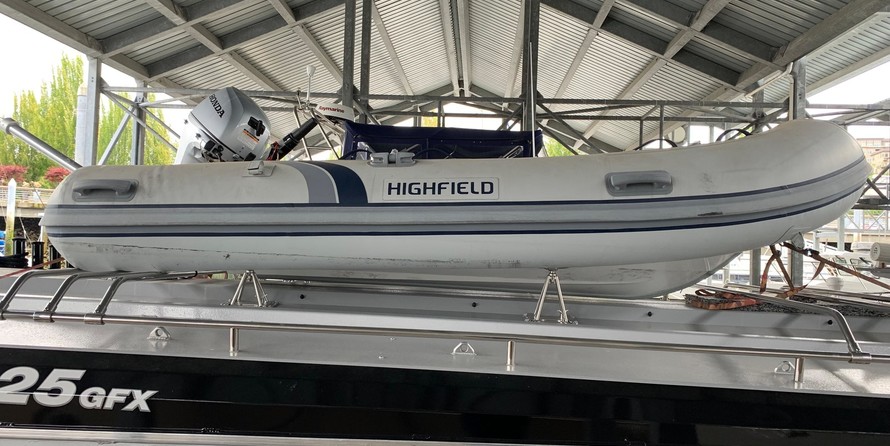 KingFisher 3425 Offshore