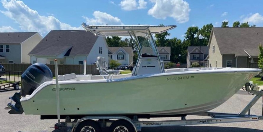 228 Sea Fox Commander