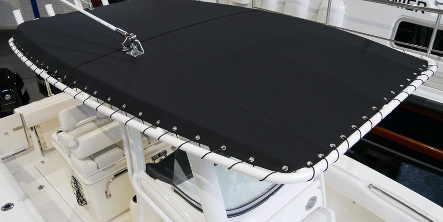 Boston Whaler 250 Outrage