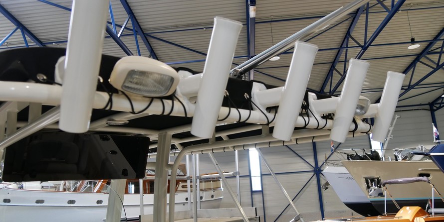 Boston Whaler 250 Outrage