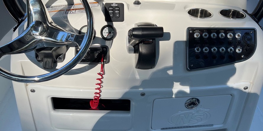 Nauticstar 2302 legacy