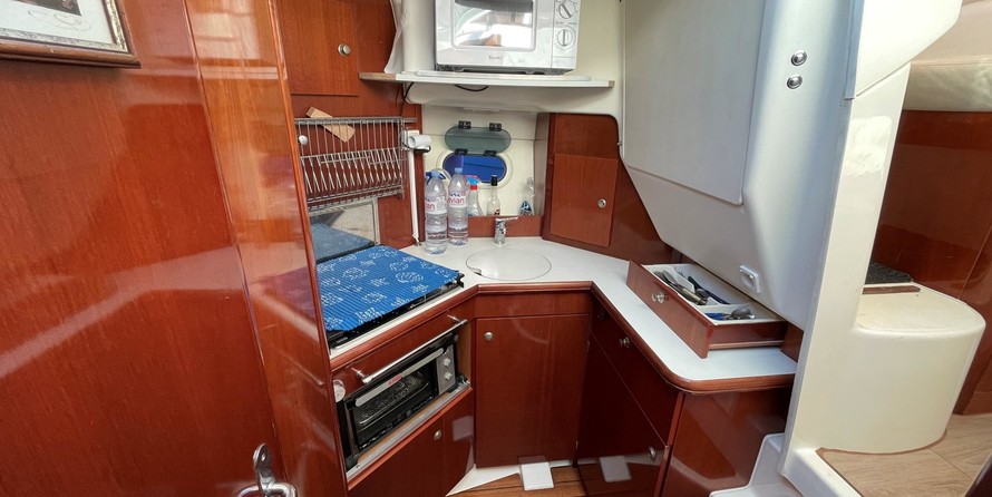 Jeanneau Prestige 590 Fly