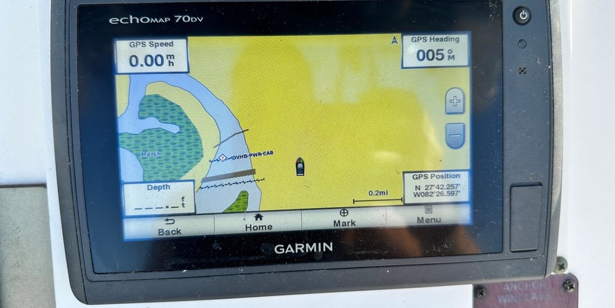 Century 2900 center console