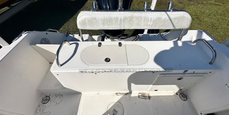 Century 2900 center console