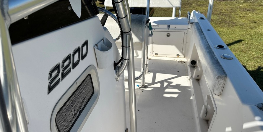 Century 2900 center console