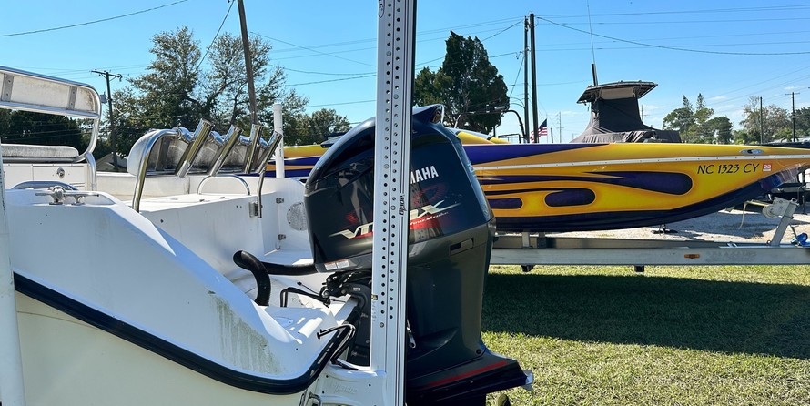 Century 2900 center console